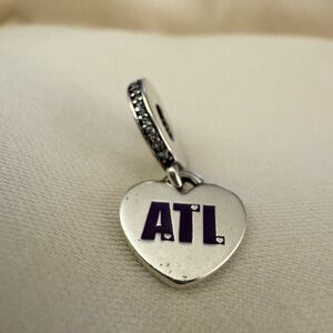 Pandora Silver Heart Bracelet Charm with Purple ATL
